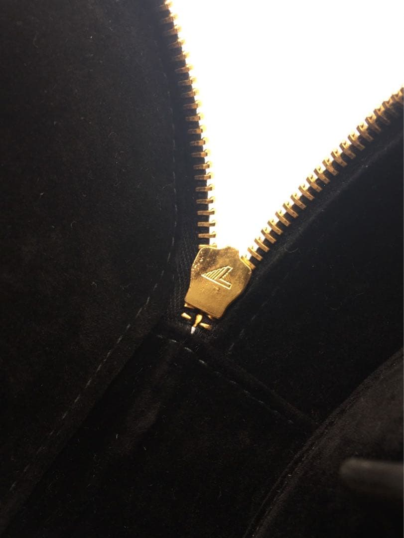 シャネル　アクセサリー　ポーチ