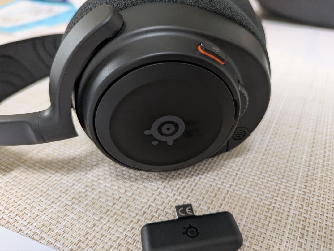 SteelSeries Arctis Nova7 ゲーミング ヘッドセット 無線