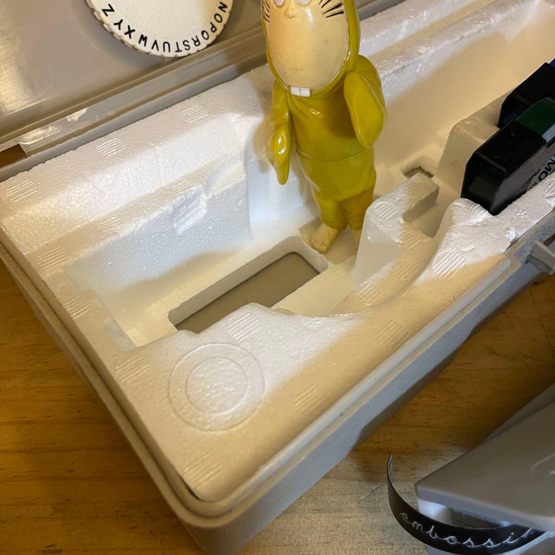 ■製品保証■ 【繋がる筆記体・文字盤4個】ダイモ 1610 DYMO 16218