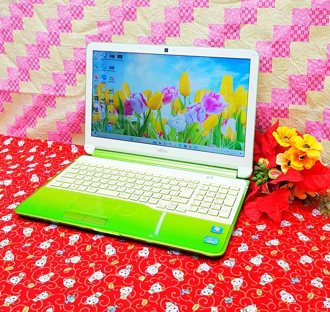 極上品！2世代i5搭載！カメラ！富士通！新型Win11搭載！動画編集 画編集