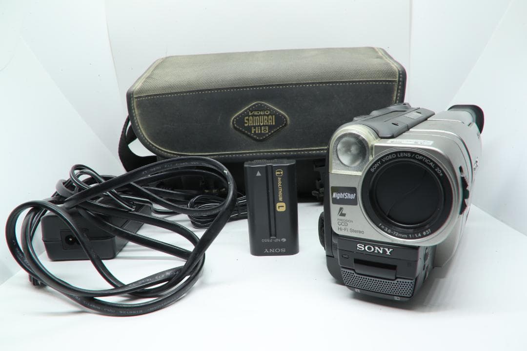 【R2049】 SONY Digital Handycam CCD-TRV66