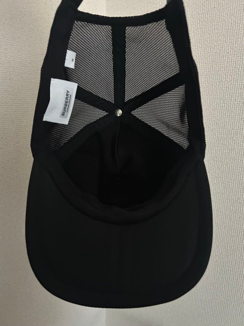 Burberry キャップ