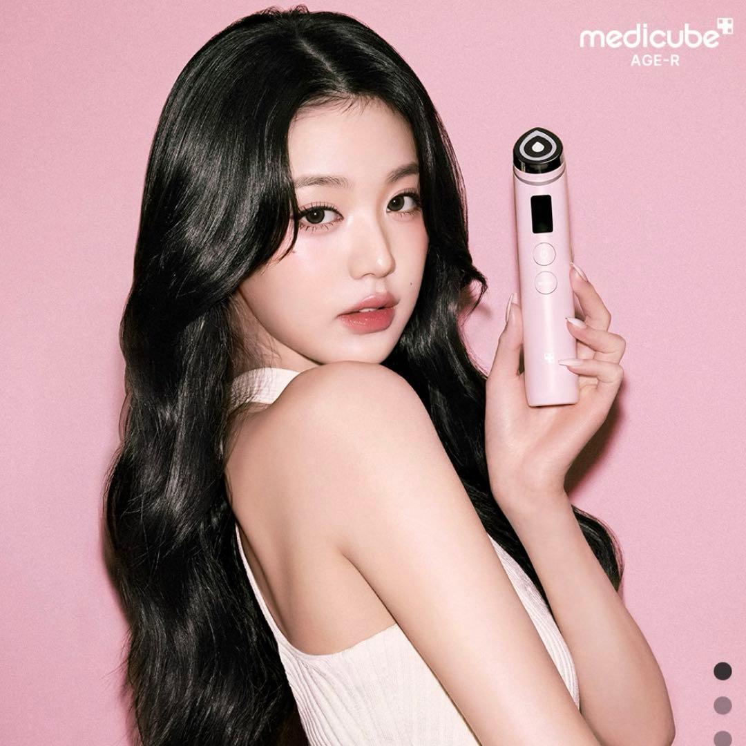 medicube メディキューブ ブースタープロ 美顔器 ブラック