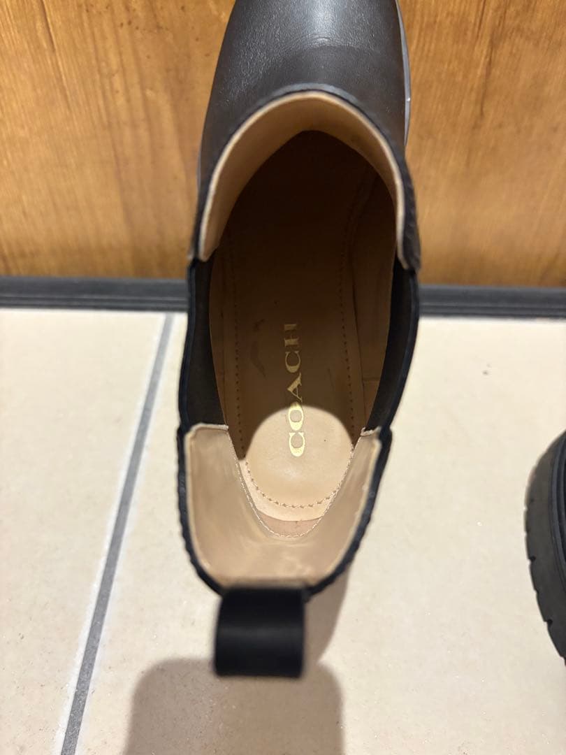 K*様 【即日配送】coach ショートブーツ　厚底　箱、袋付き 匿名配送　宅配