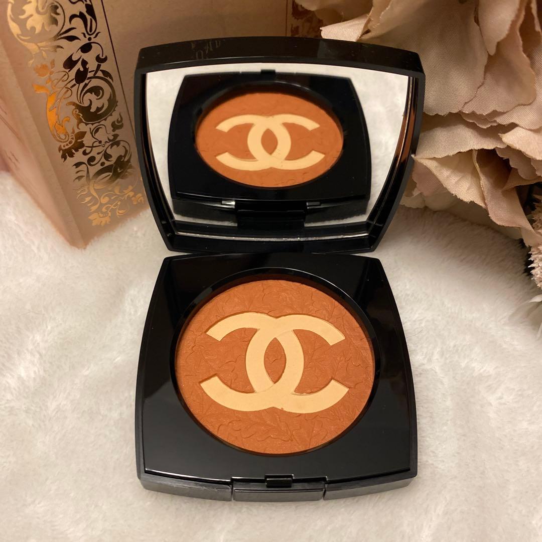 【新品】CHANEL ドゥスール デキノックス797 ベージュ エ コライユ