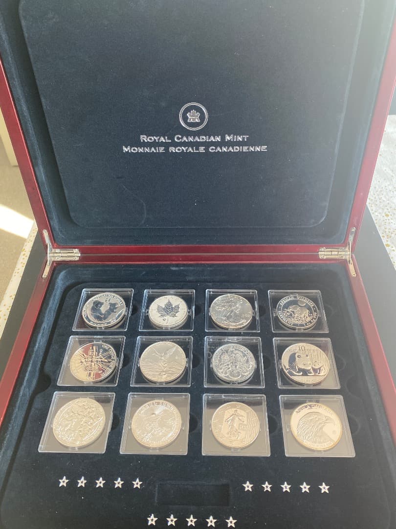 レア‼️2011年 ロイヤル カナディアン ミント ファビュラス15 銀貨セット