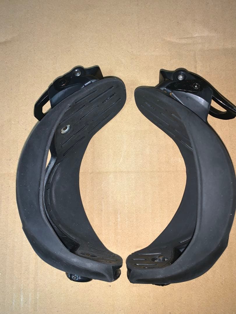 バートンBurton トーストラップ左右セットMサイズ