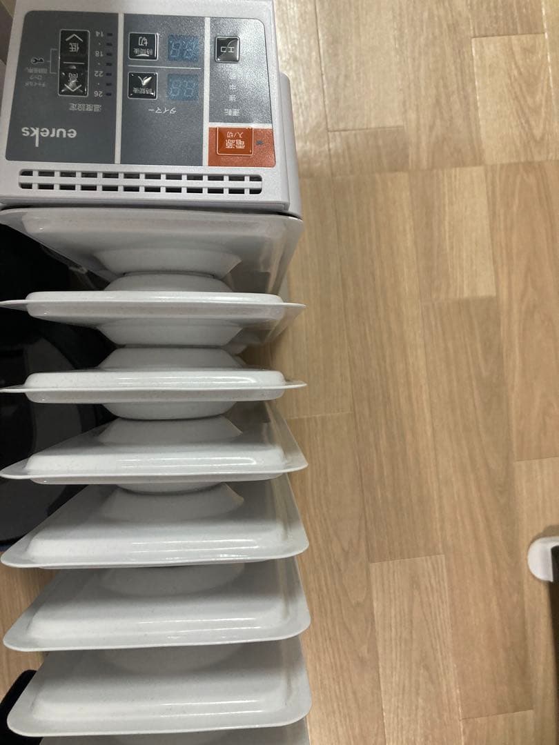 【3回使用】【27280円→19800円】eureksオイルヒーターLF8BS