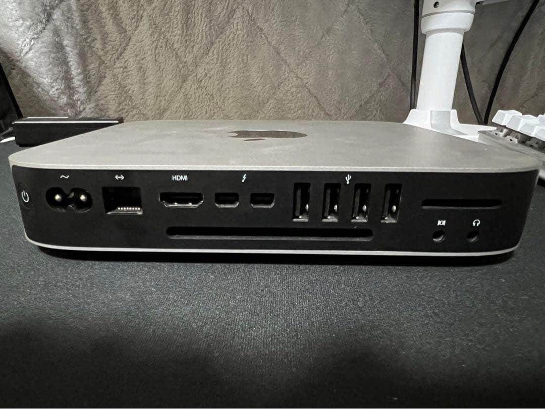 Apple Mac mini + キーボード + マウス + 電源ケーブル
