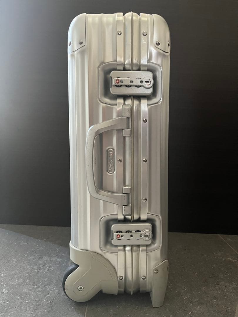 RIMOWA リモワ トパーズ 2輪