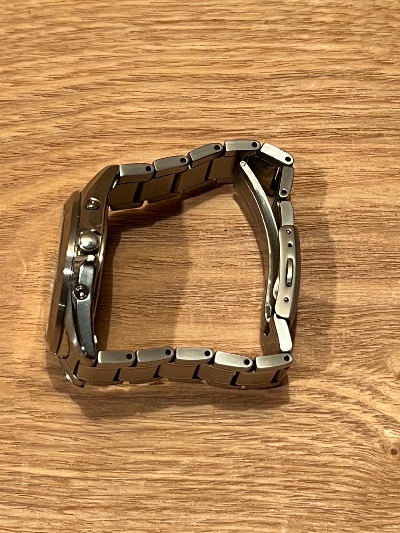 SEIKO セイコー 電波ソーラー 腕時計　文字盤黒　品番7B52-0AK0