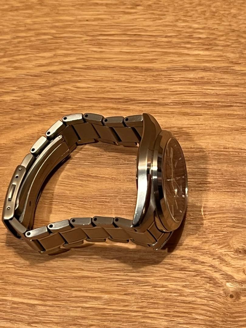 SEIKO セイコー 電波ソーラー 腕時計　文字盤黒　品番7B52-0AK0