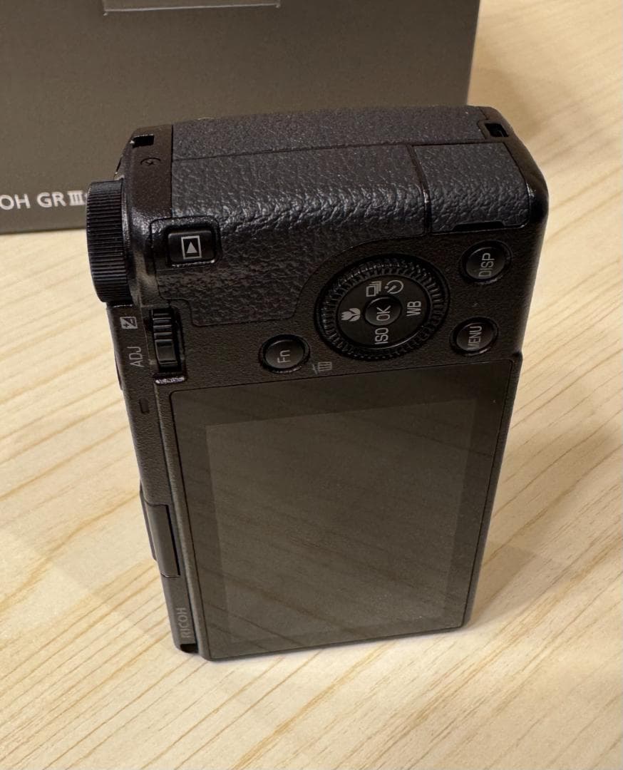 RICOH GR IIIx 本体 デュアルチャージャー付き