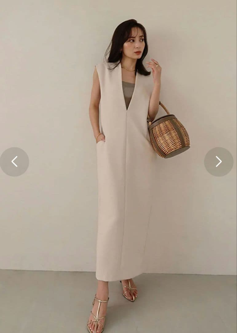 新品タグ付き　anuans アニュアンス　ストレートジャンスカ ワンピース