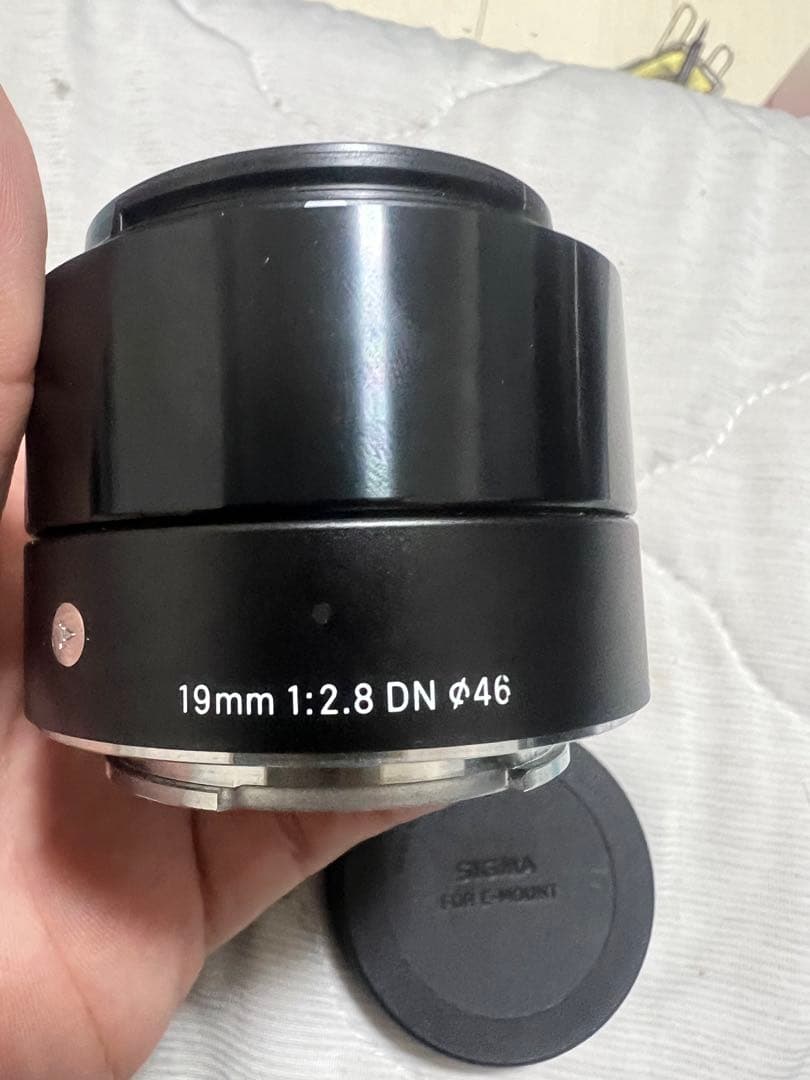 シグマ　SIGMA Eマウントレンズ　APS-C SONY 19mm f2.8