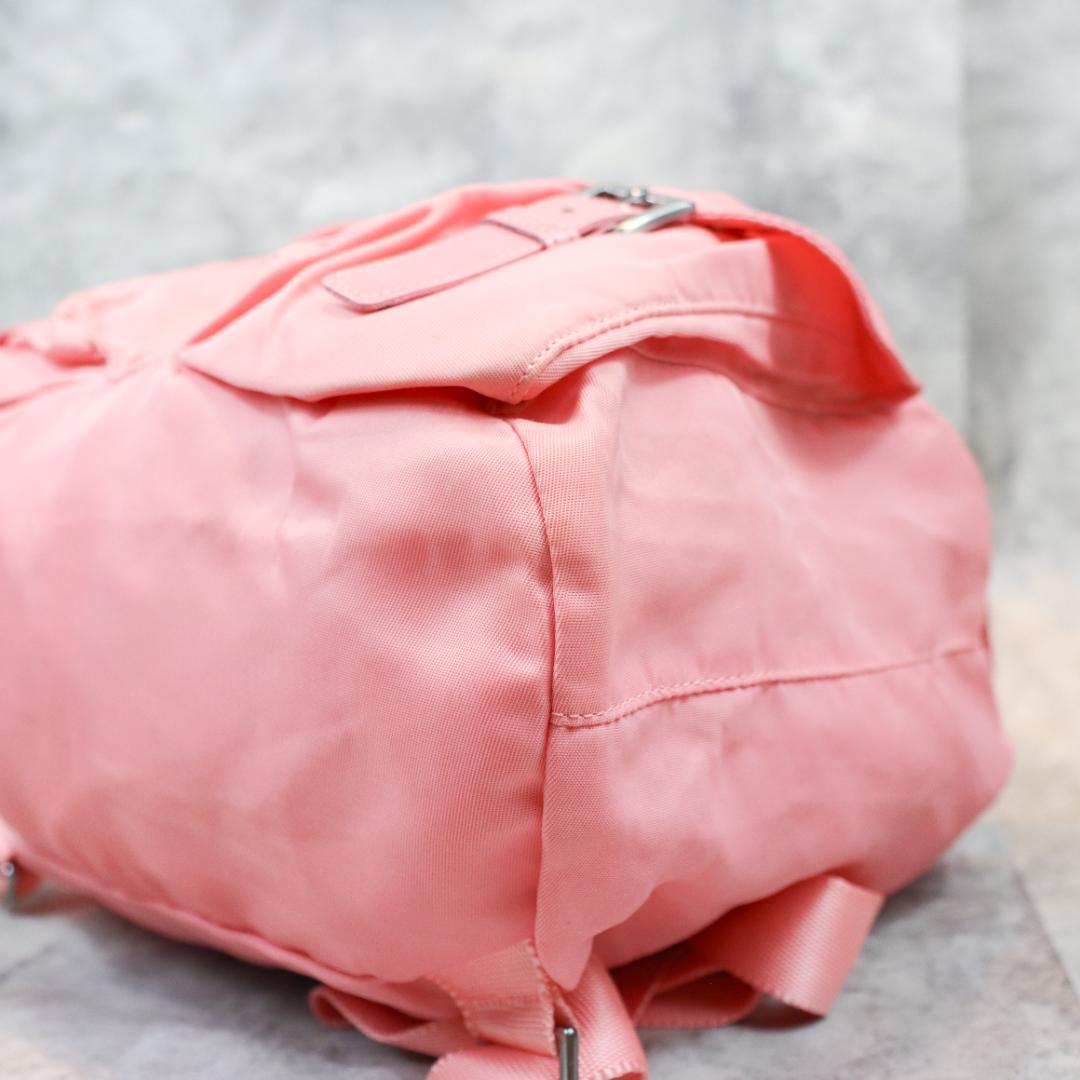 PRADA プラダ ナイロン リュックサック ピンク 三角ロゴプレート