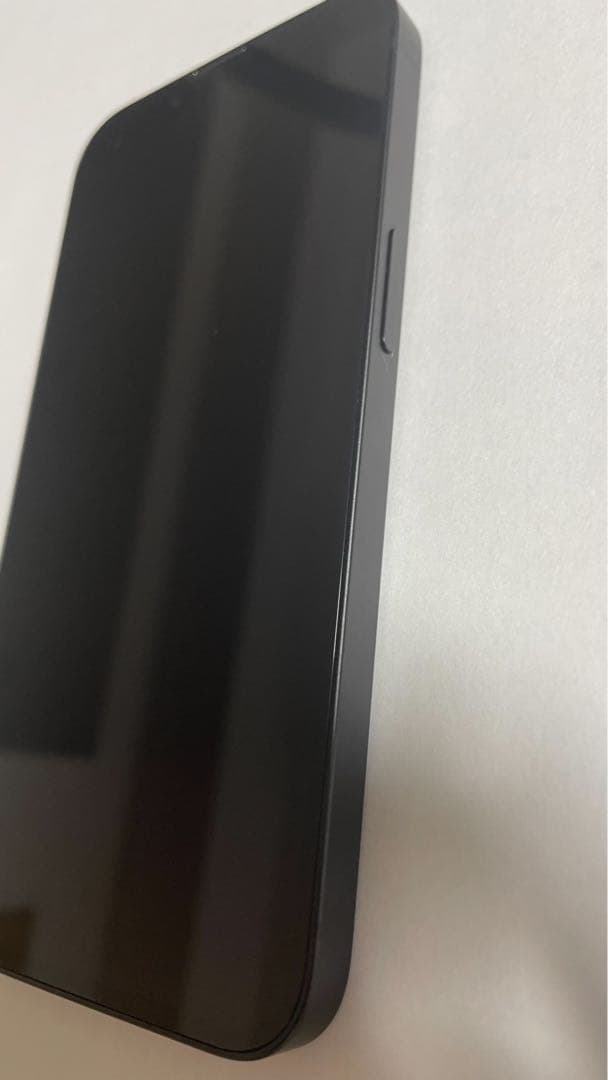 iPhone 16e black 128㎇