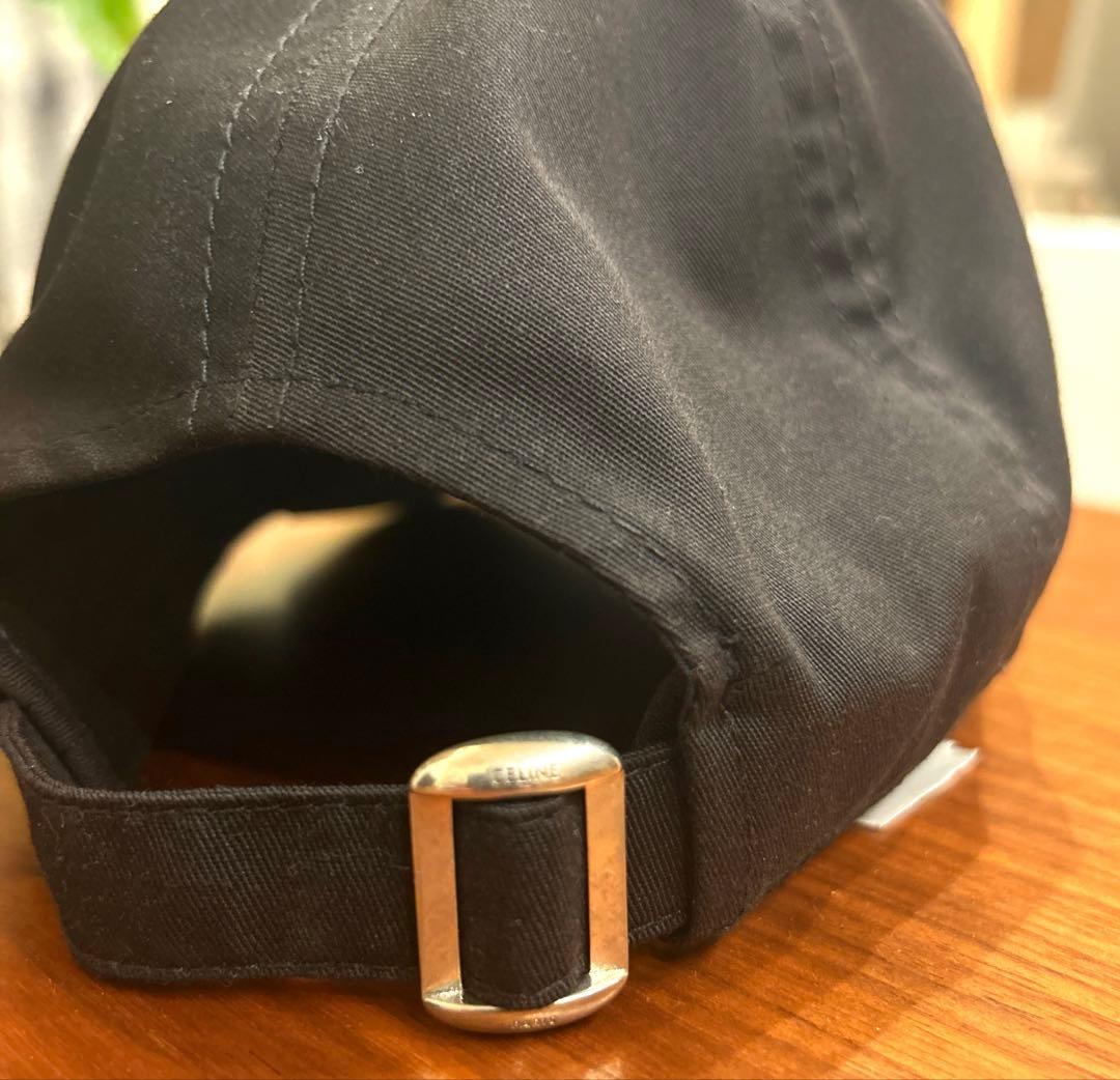 セリーヌ　ベースボールキャップ