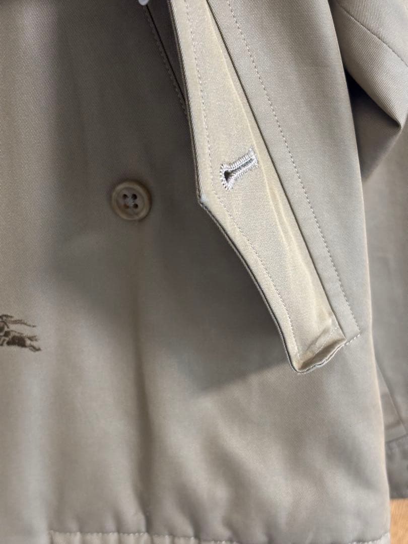 Burberry ベージュ ジャンパー