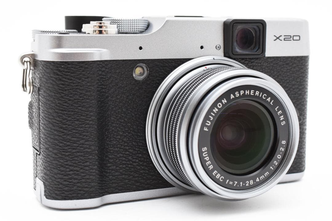■美品■ 富士フィルム　FUJIFILM X20　768