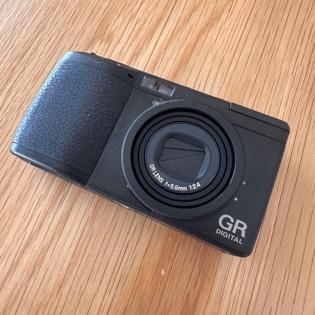美品 Ricoh GR Digital 初代 コンデジ カメラ デジタルカメラ