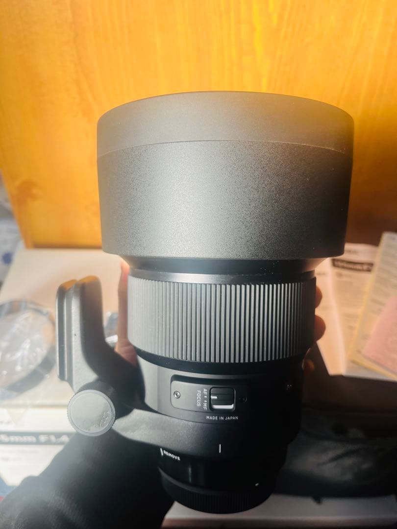 ほぼ新品SIGMA 105mm F1.4 DG HSM レンズ キャノン用