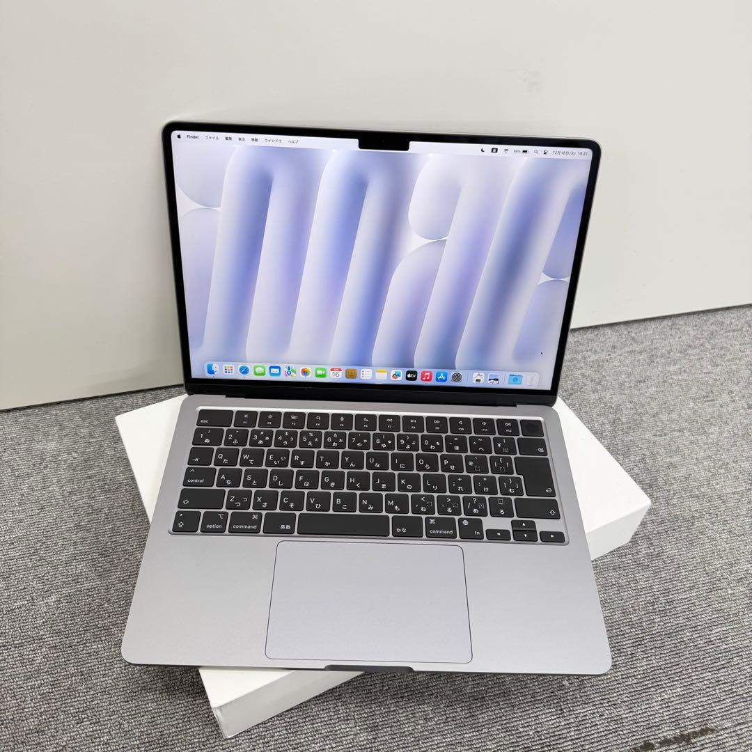 MacBook Air M3 13インチ 8GB / 256GB スペースグレイ