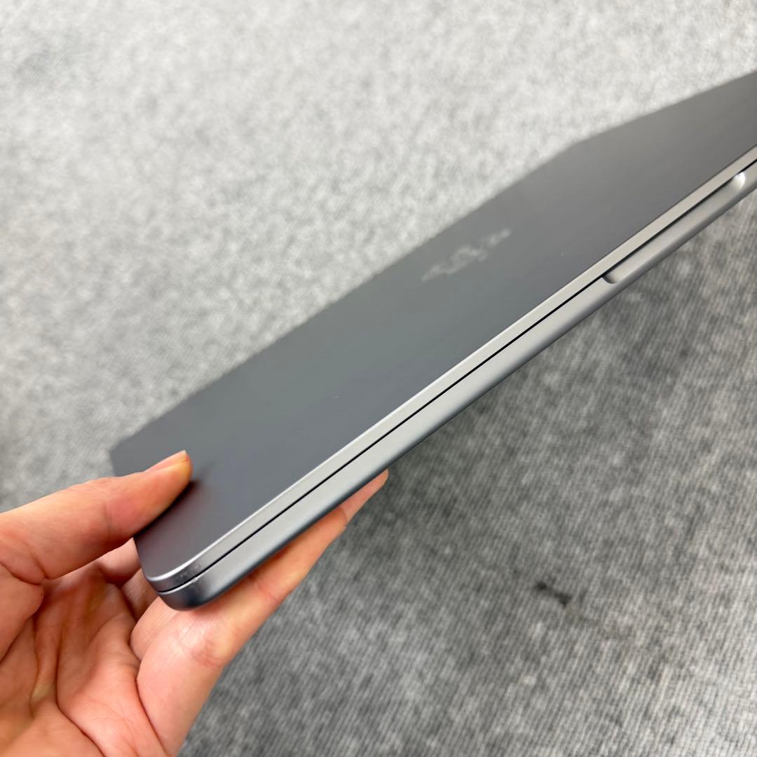 MacBook Air M3 13インチ 8GB / 256GB スペースグレイ