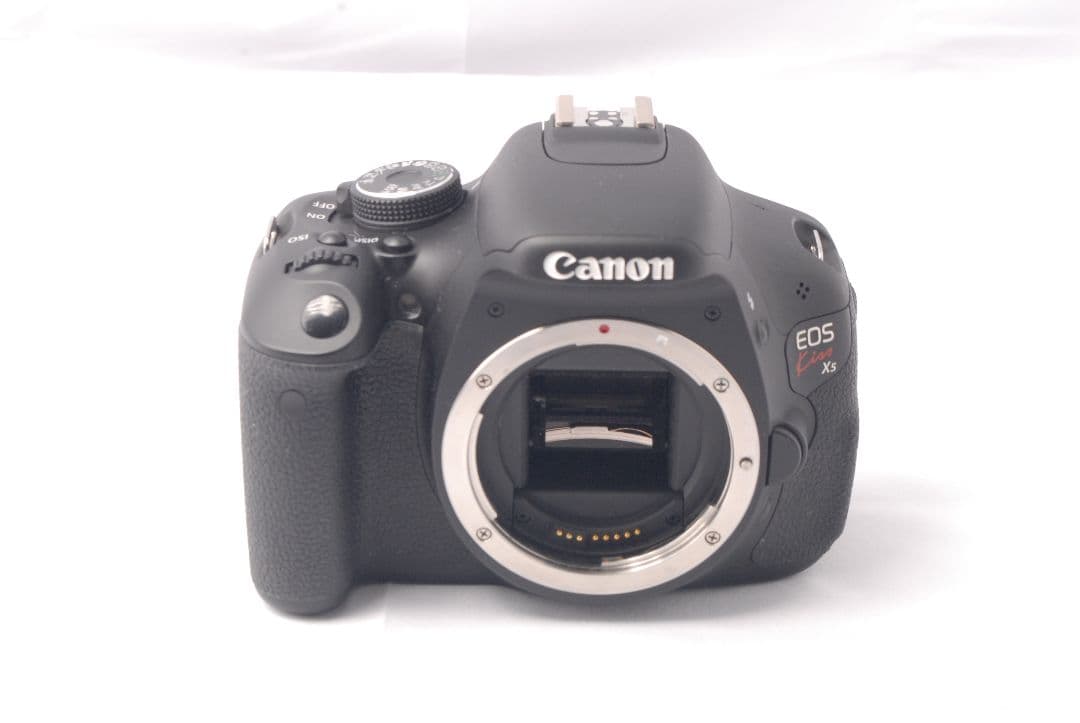 Canon EOS Kiss X5 ★ 一眼レフカメラ★望遠レンズ付☆Wレンズ☆