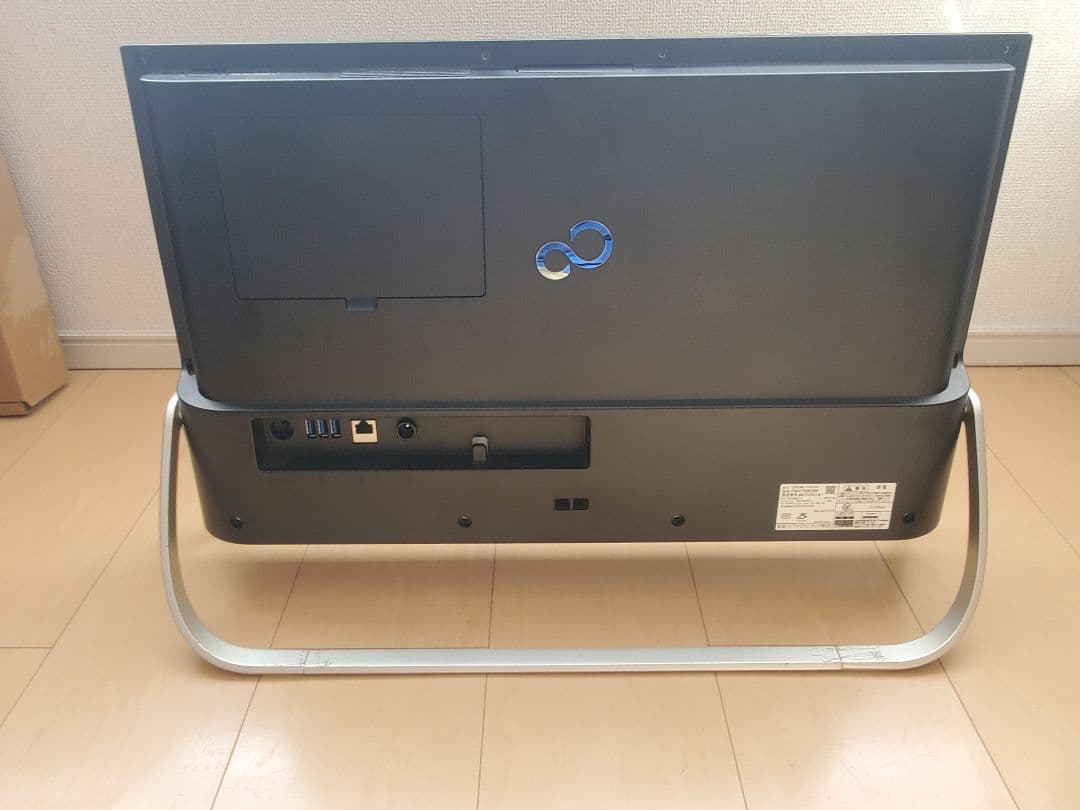 富士通/i7-7700HQ/SSD512GB/メモリ16GB/オフィス2024