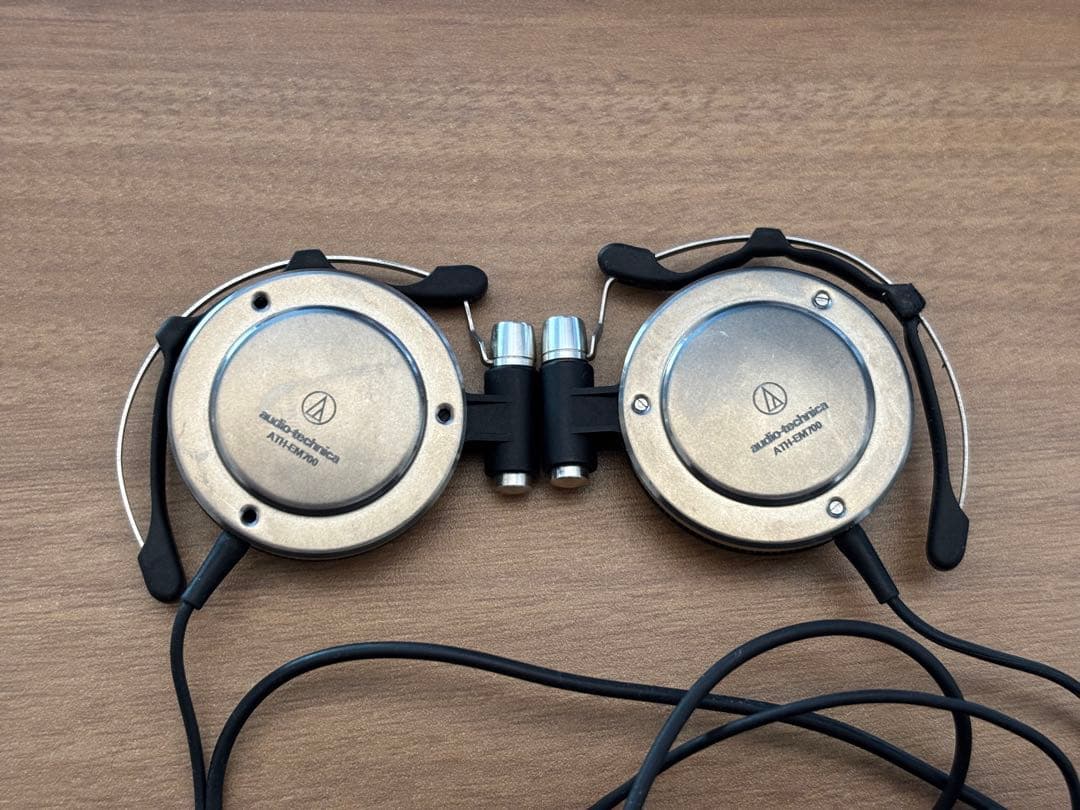 ジャンク品　ATH-EM700 オーディオテクニカ
