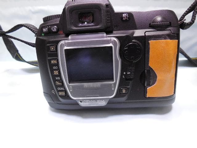 Nikon D70 デジタル一眼レフカメラ