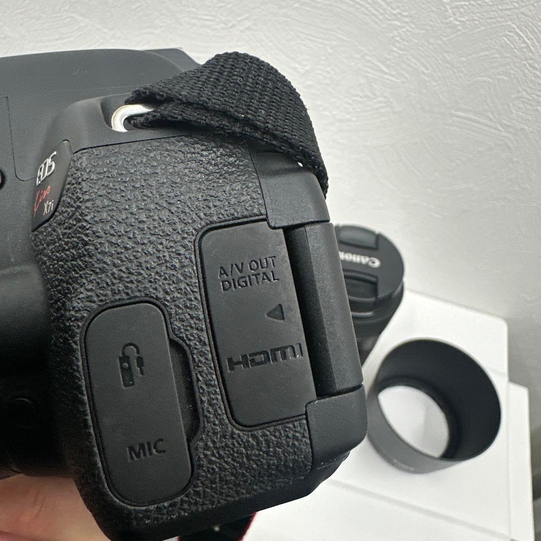Canon EOS kiss X7i デジタル一眼レフカメラ
