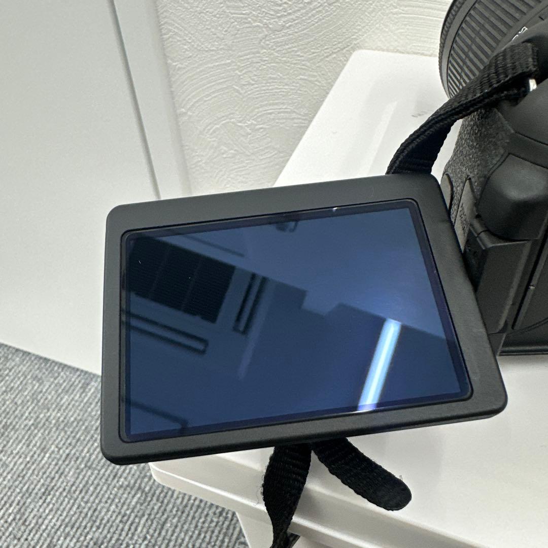 Canon EOS kiss X7i デジタル一眼レフカメラ