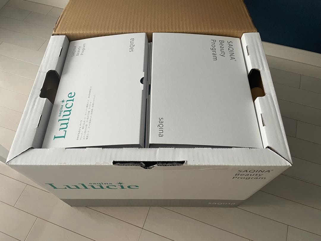 saqina ルルシェ/美顔器 ホワイト 多機能美容機器