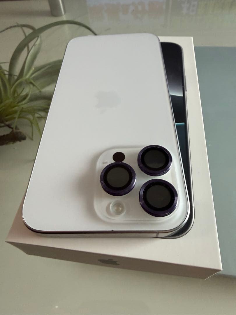 k*u様 iPhone 16 Pro Max ホワイト　1TB バッテリー最大9