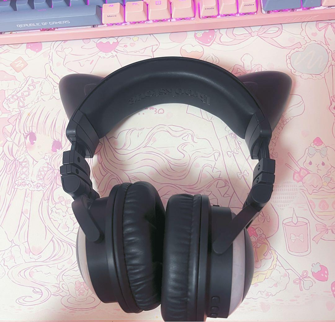 ✨希少✨Brookstone 8色に光る！ネコ耳ワイヤレスヘッドフォン　sony