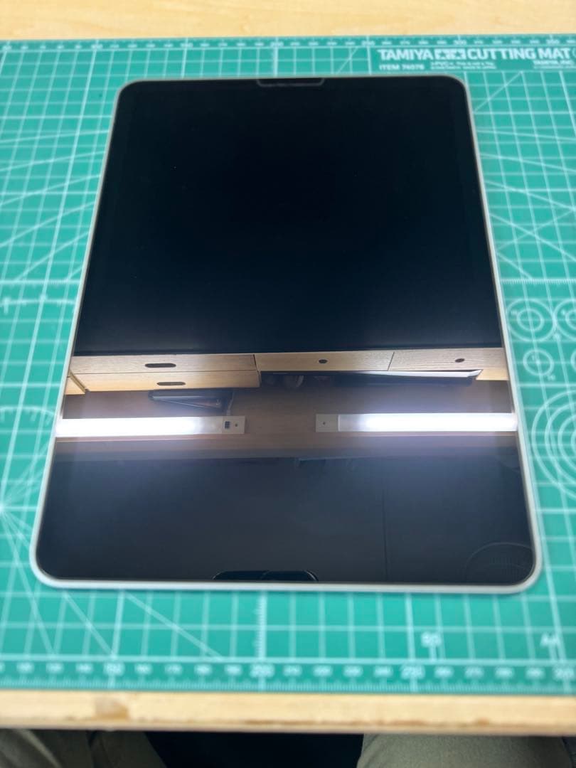 Apple iPad Air 4 64GB Wi-Fi シルバー　美品