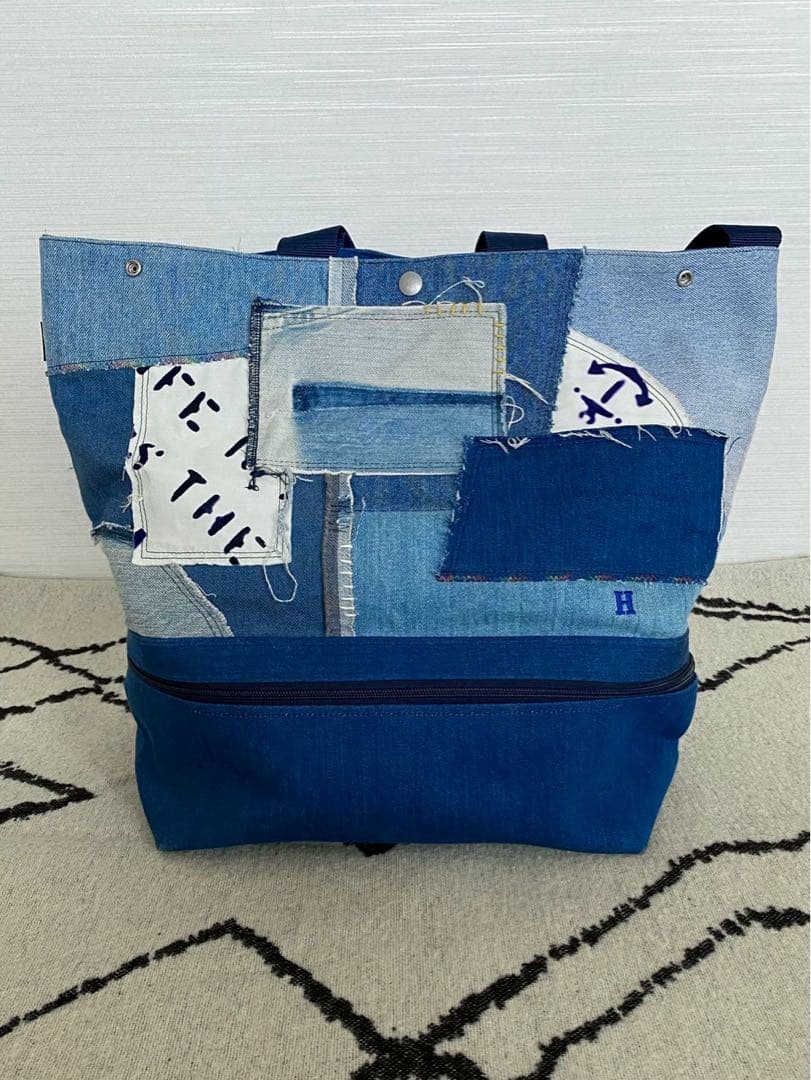 売約済！美品ハリウッドランチマーケット　HR REMAKE デニムマザーズバッグ