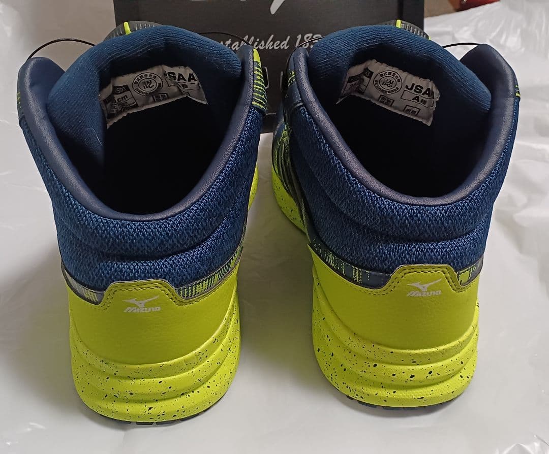 Mizuno BOAシステム安全靴 ネイビー/イエロー、限定色