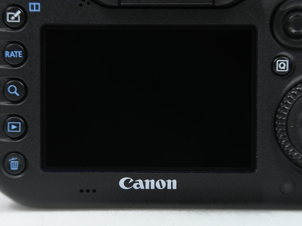 【美品】 キヤノン　Canon EOS 7D Mark II ボディ