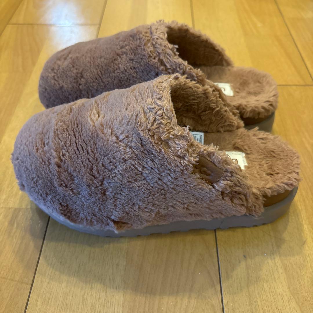 靴 UGG Fuzz Sugar Slide / HWD / 22cm