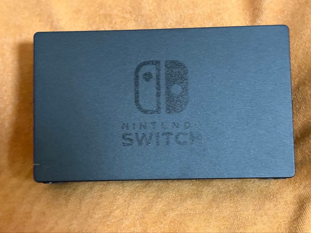 お餅さん専用　【訳あり】Nintendo Switch 本体 赤/青