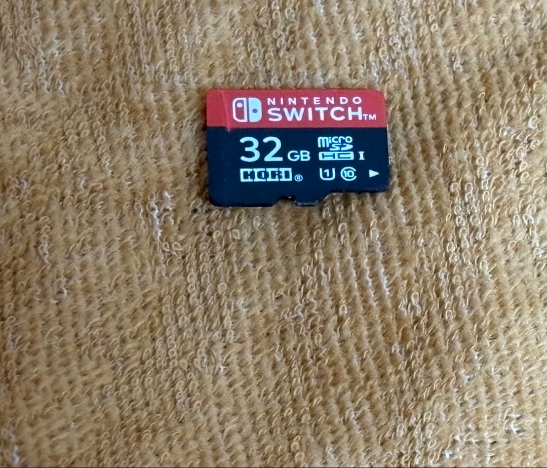 お餅さん専用　【訳あり】Nintendo Switch 本体 赤/青