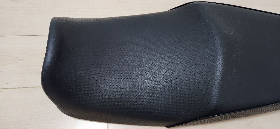 ホンダCB400SF　SB NC42スーパーボルドール　ローシート20mmダウン