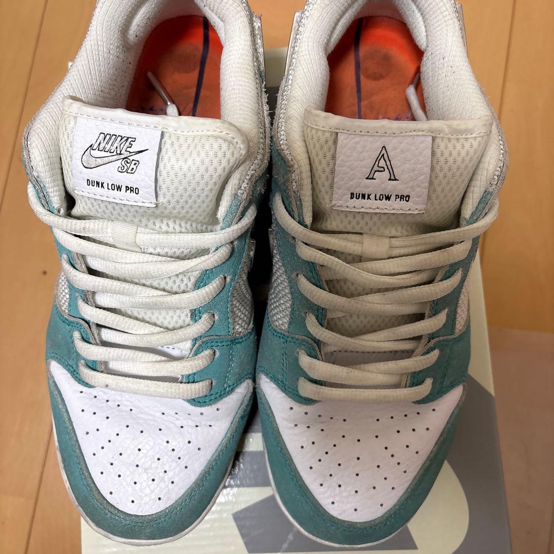 T*酢様 Nike SB Dunk Low Pro 青/グレー