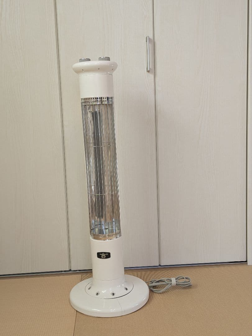 Aladdinグラファイトヒーター 900W ホワイト