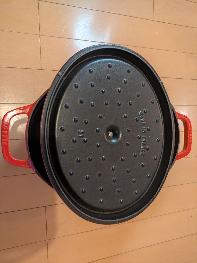 STAUB 鋳鉄製鍋 オレンジと赤のグラデーション（30センチ）