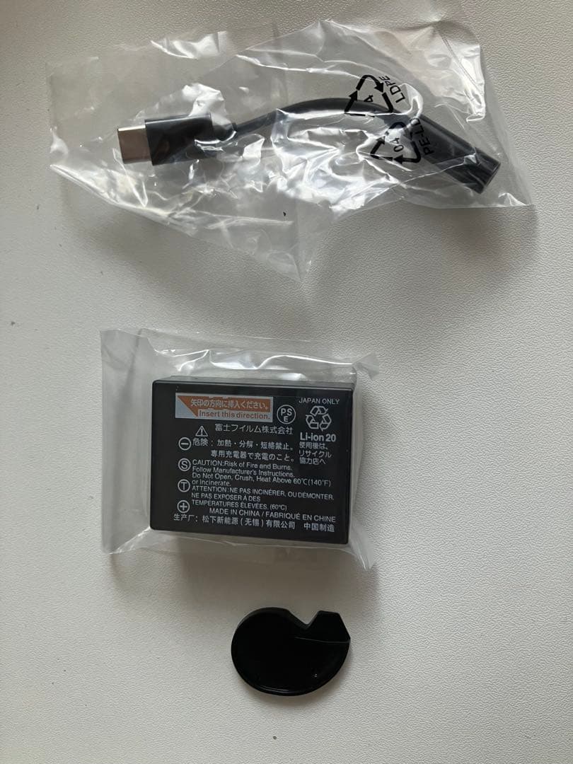 y*d様 FUJIFILM x-half ブラック(9月で出品取下)