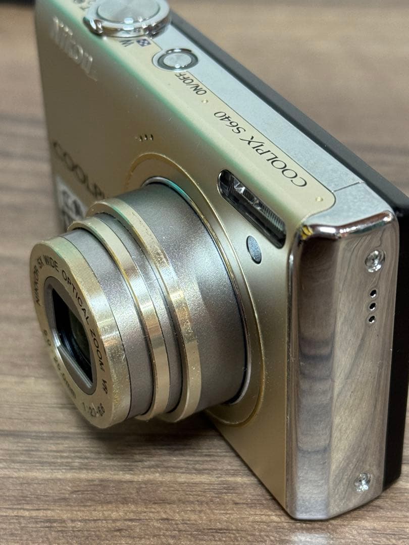 デジカメ　Nikon　COOLPIX　S640